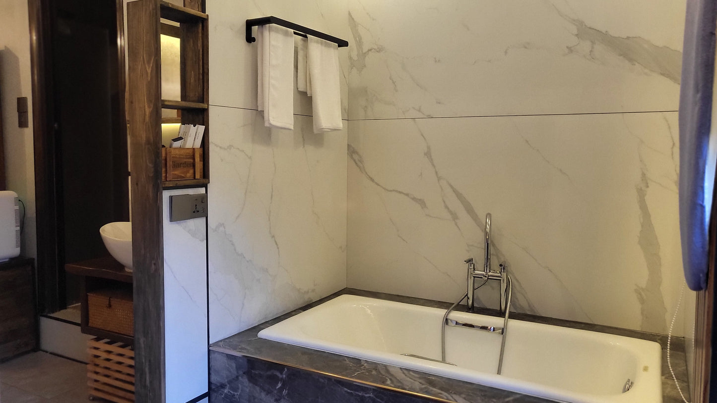 Slumber Quadruple Room 203