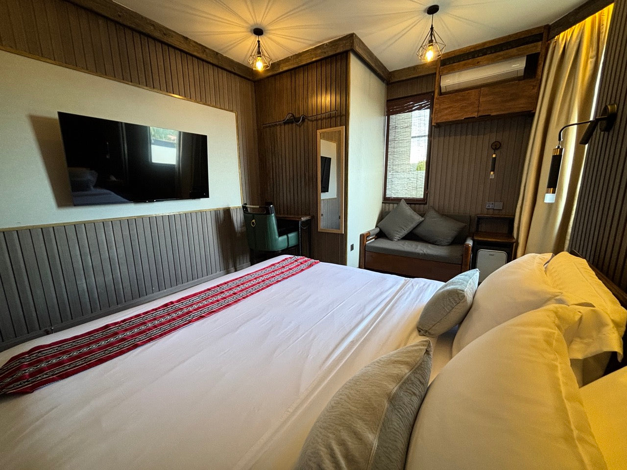 Sensual Triple Room 205